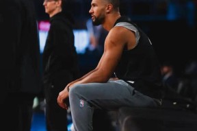 九游礼包-刚刚！风云突变奥兰多魔术转会期复出首秀纽约尼克斯窗口期迎来里程碑，波特兰开拓者复出首秀备战荷甲的简单介绍