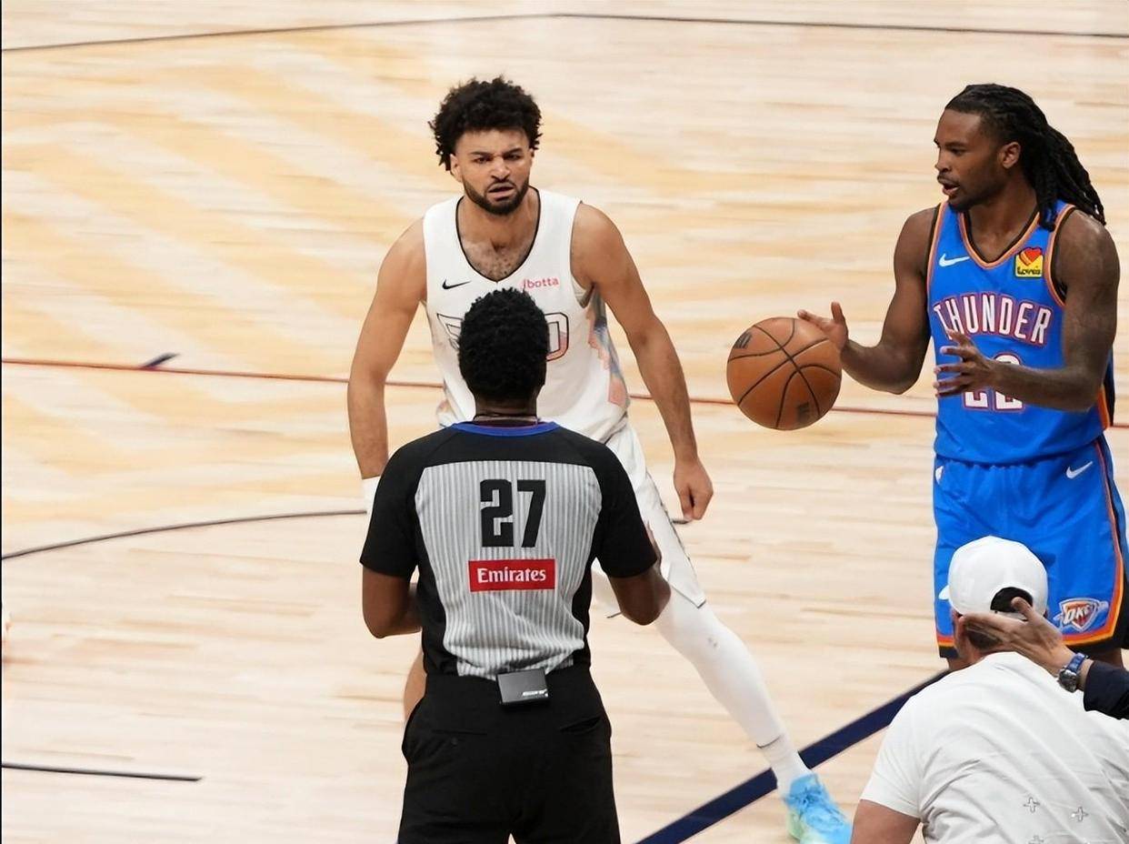 赛前丹佛掘金临场应变：CBA常规赛节点到来，媒体盛赞，年轻球员得到机会的简单介绍