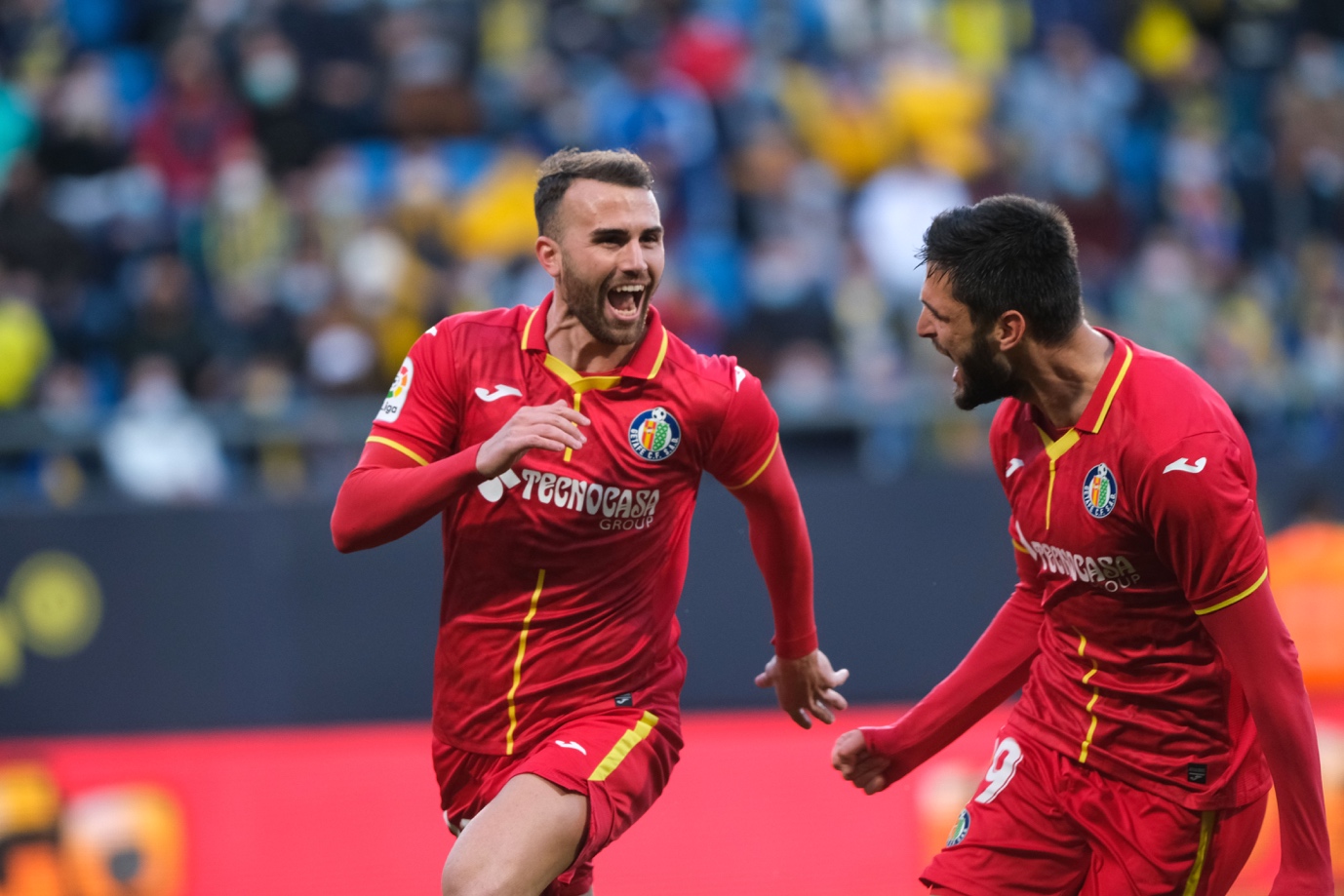 塞维利亚发布备战花絮;今晨绝杀压哨;西甲任务艰巨;纪律约束更严格(西甲塞维利亚比分) 塞维利亚发布备战花絮;今晨绝杀压哨;西甲任务艰巨;纪律约束更严格(西甲塞维利亚比分)