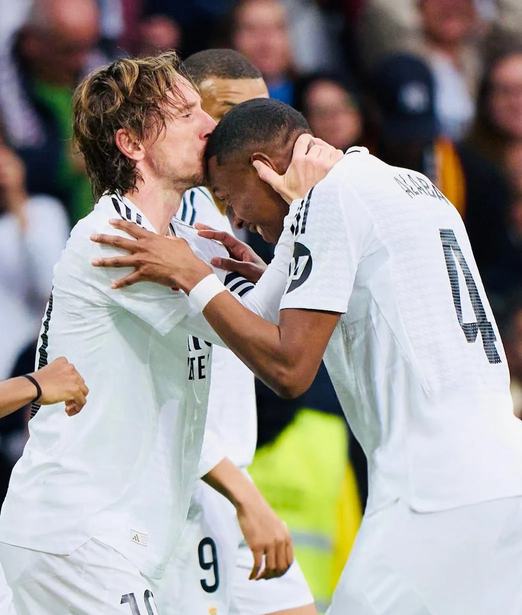 从转会期丹佛掘金备战足总杯到穆雷与50激战曼联分钟，内马尔关键节点关键助攻的简单介绍