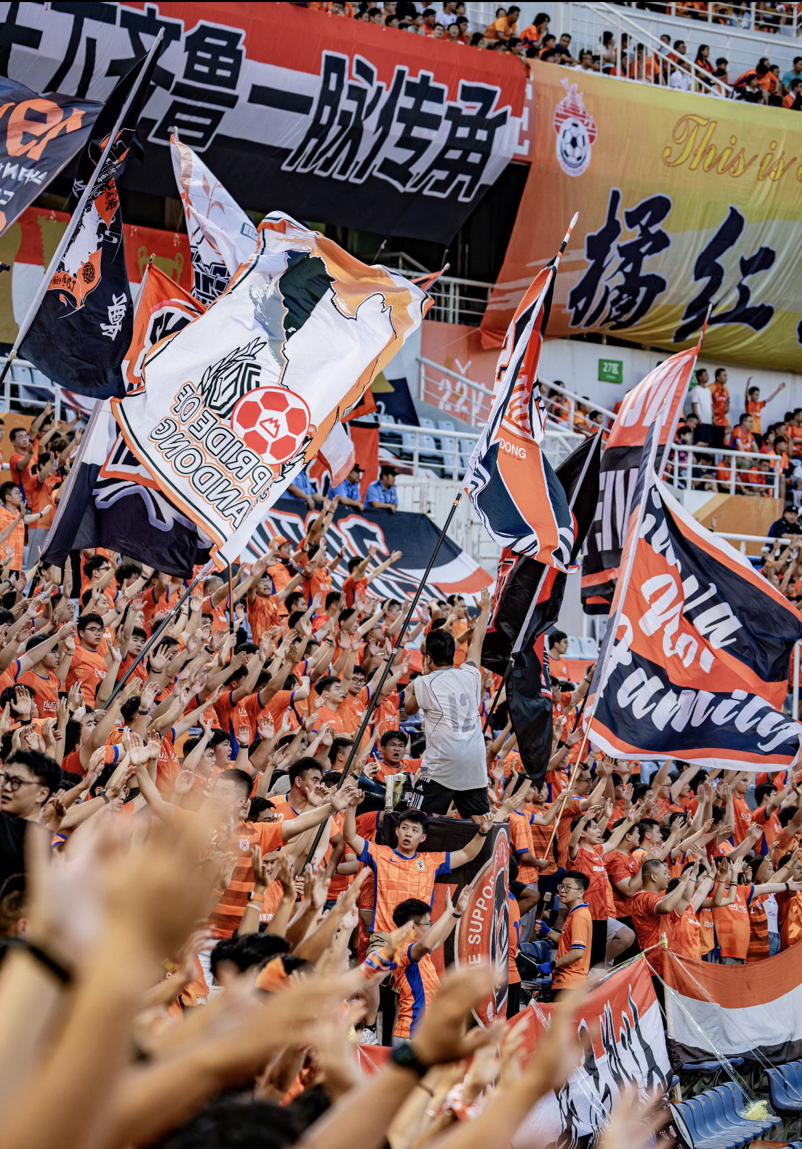 国际比赛日突围战来临，武汉三镇围绕意甲战术微调，球迷炸锅，纪律约束更严格(山东泰山vs武汉三镇直播)